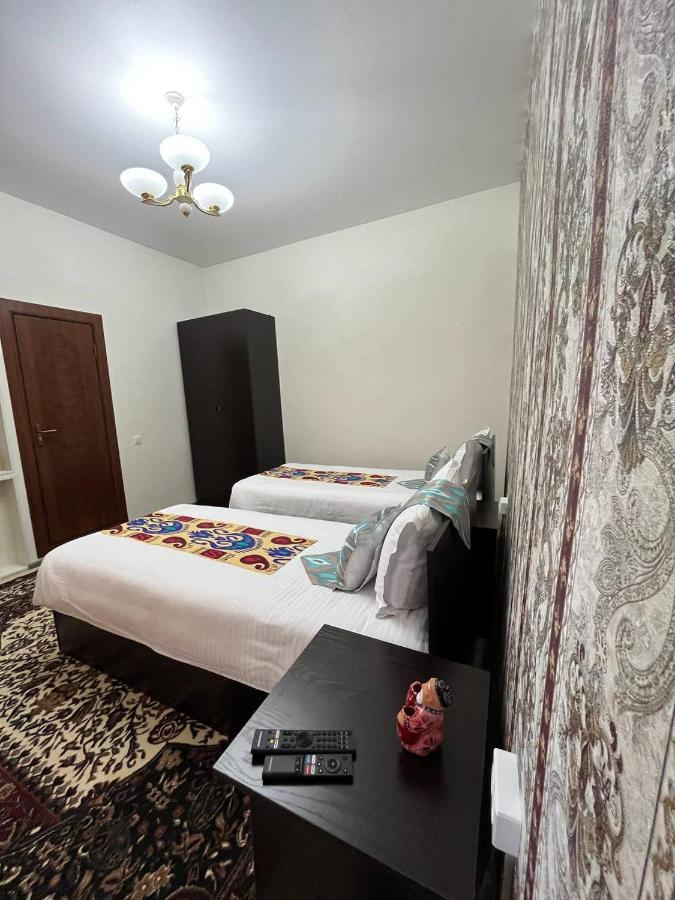 Old Safari Golden Location Guest House Μπουχάρα Εξωτερικό φωτογραφία
